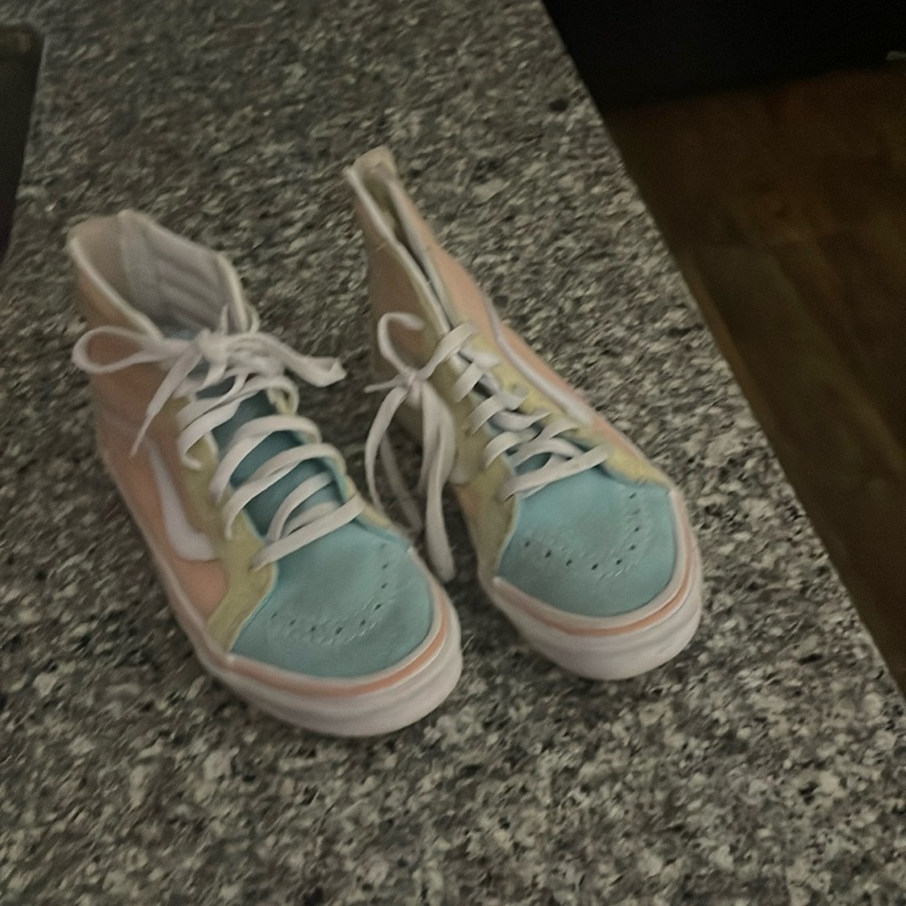 Girls Vans